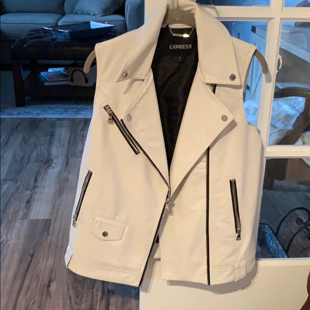 Express white leather vest